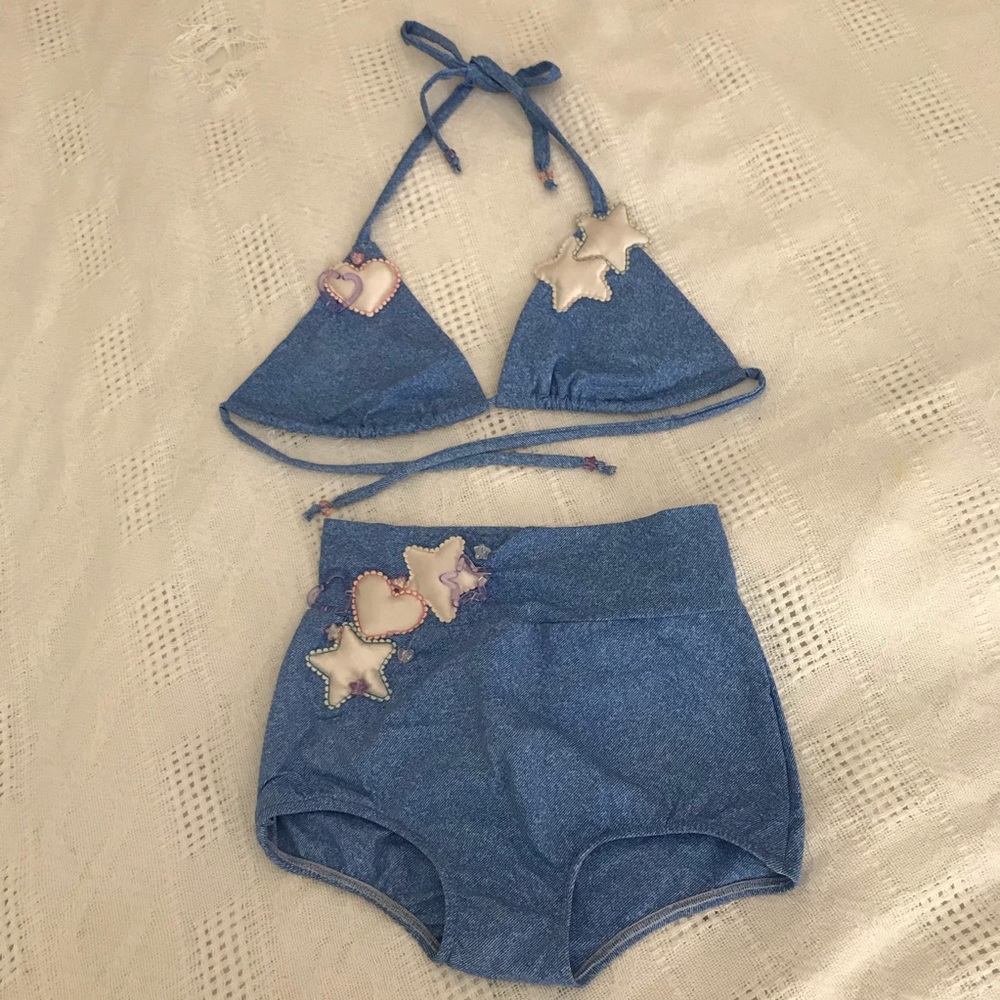 Denim print high waisted bathing suit! 💕👙🌟